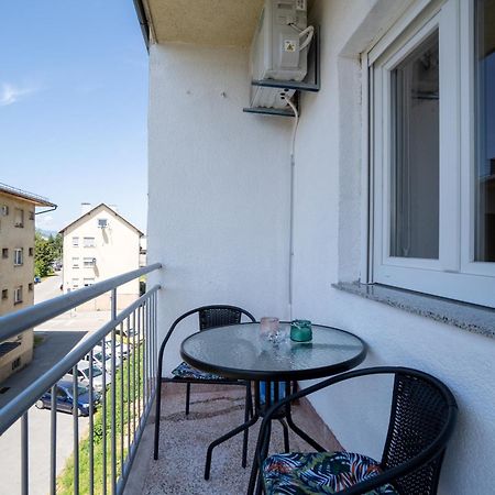 Apartman Josip Gospić Eksteriør billede