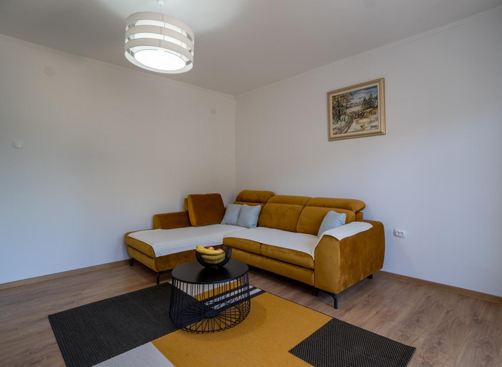 Apartman Josip Gospić Eksteriør billede